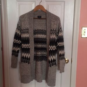 American Eagle sweater